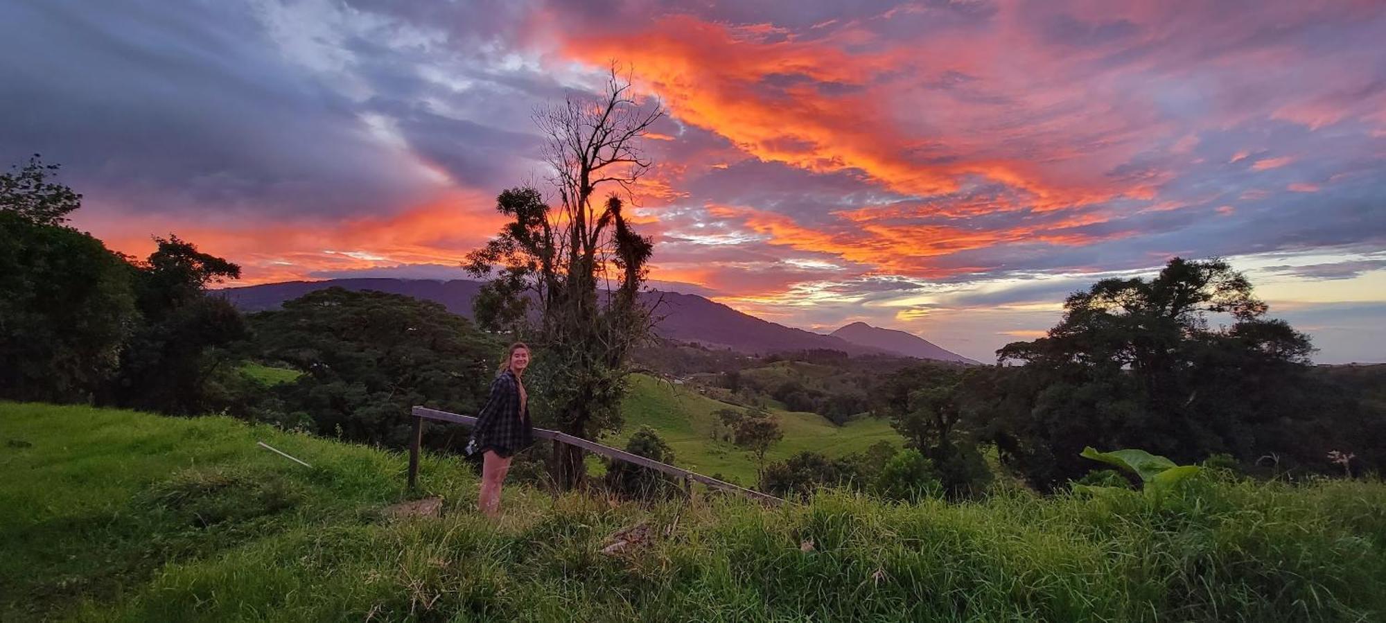 Casa Volcano Panoramic View Vara Blanca  ภายนอก รูปภาพ