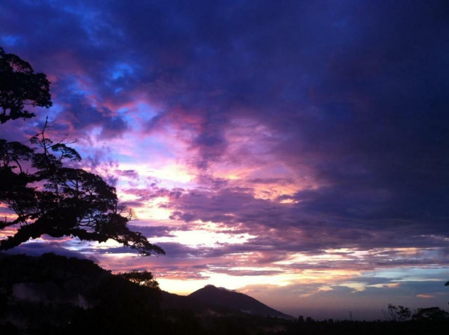 Casa Volcano Panoramic View Vara Blanca  ภายนอก รูปภาพ